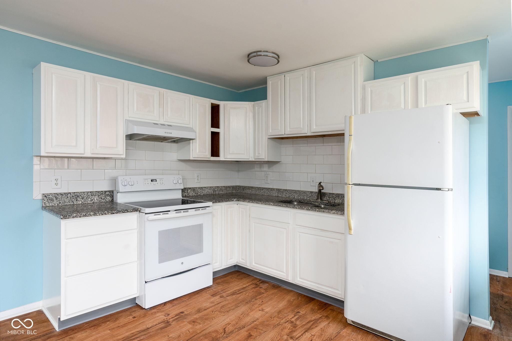 8704 Montery Road Indianapolis, IN 46226 - Photo 13 of 21
