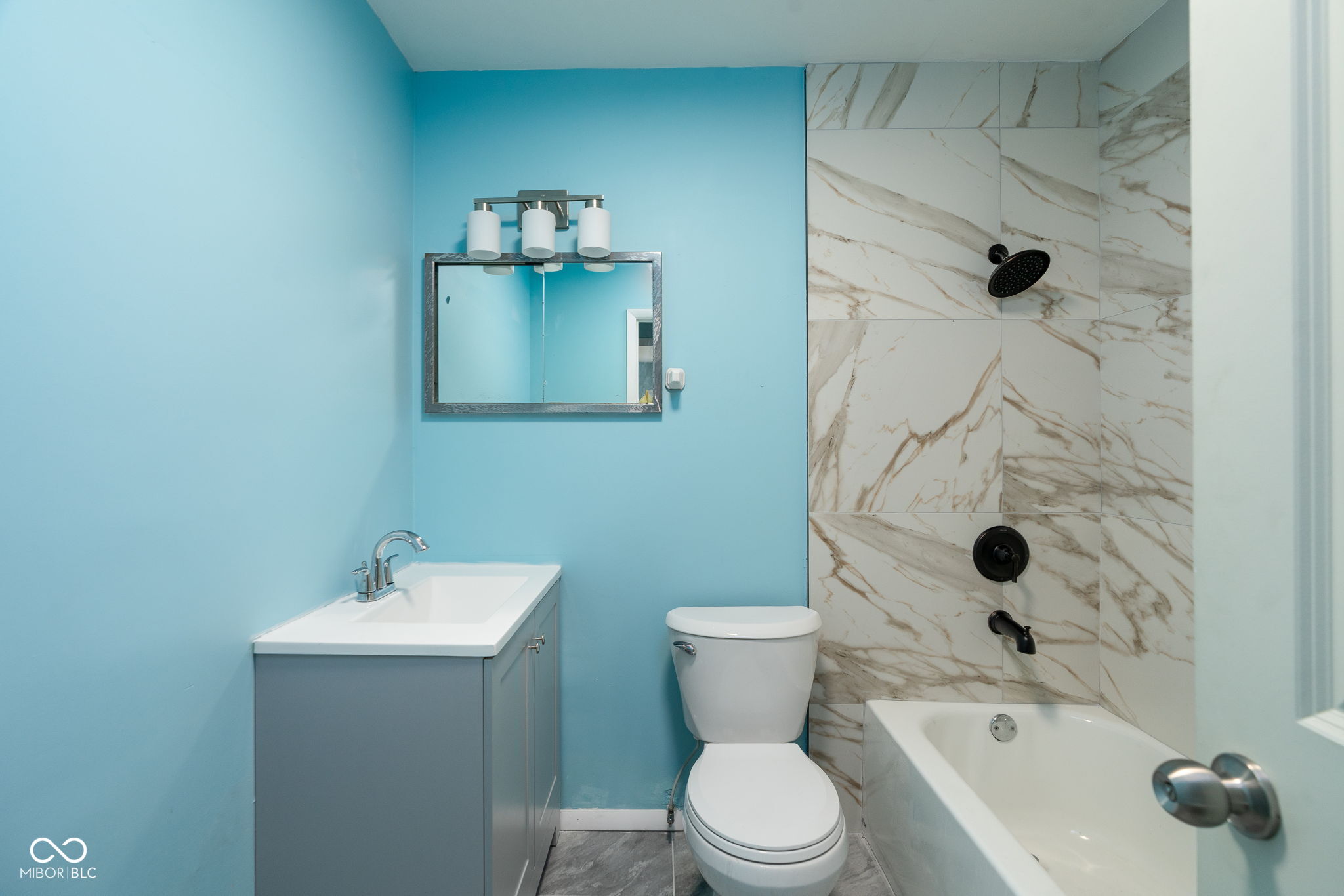 8704 Montery Road Indianapolis, IN 46226 - Photo 19 of 21