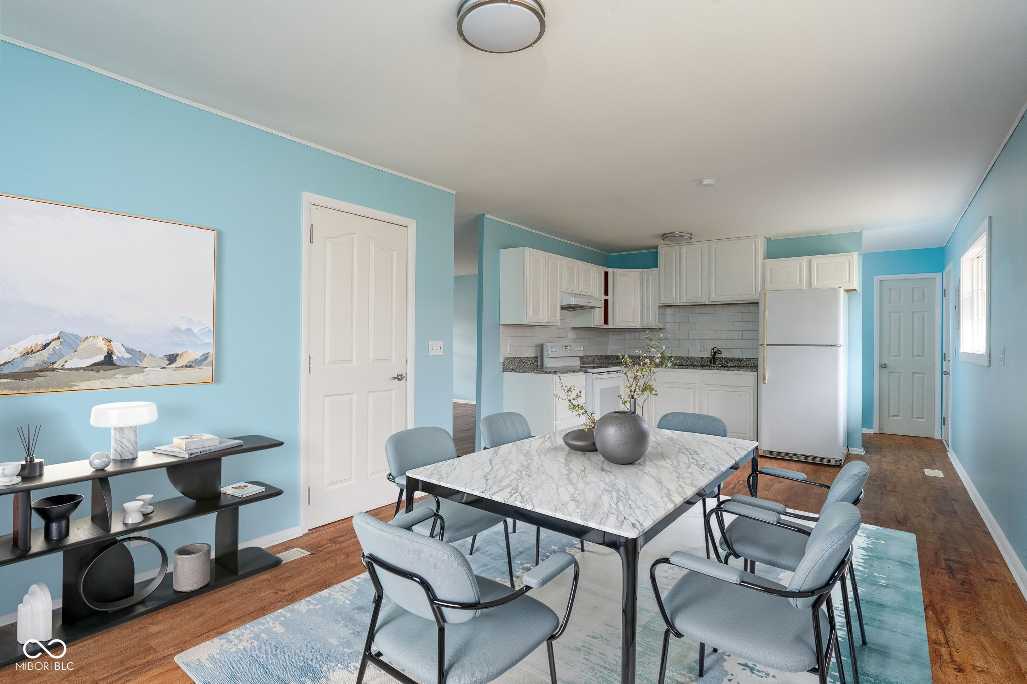 8704 Montery Road Indianapolis, IN 46226 - Photo 5 of 21