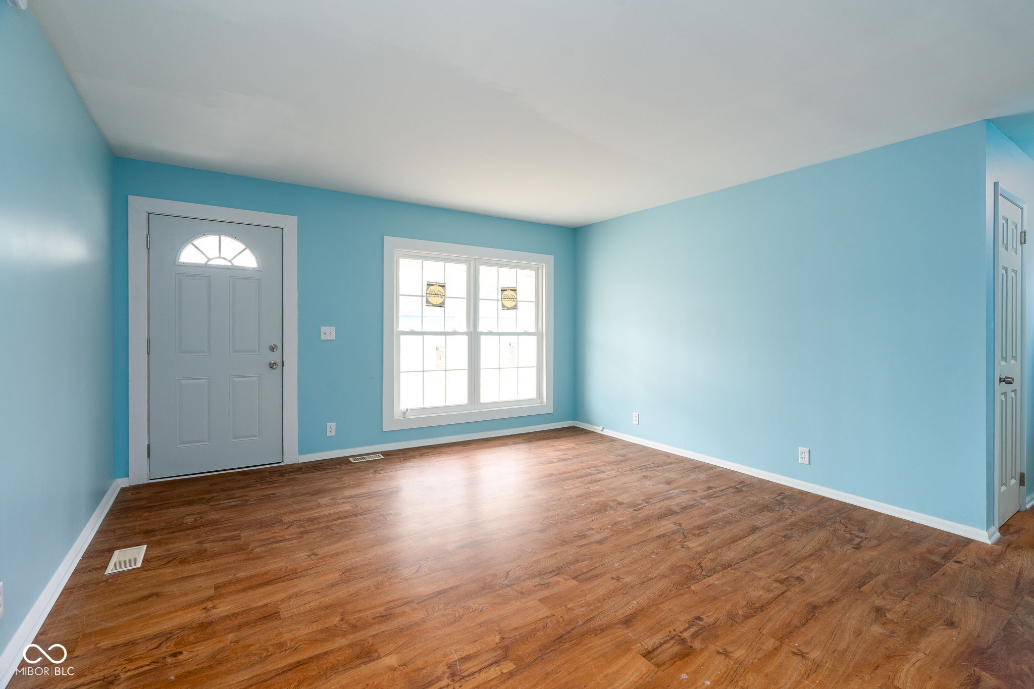8704 Montery Road Indianapolis, IN 46226 - Photo 9 of 21
