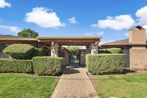 $289,900 | 1077 Rivara Road, Unit 104, Stockton, CA 95207