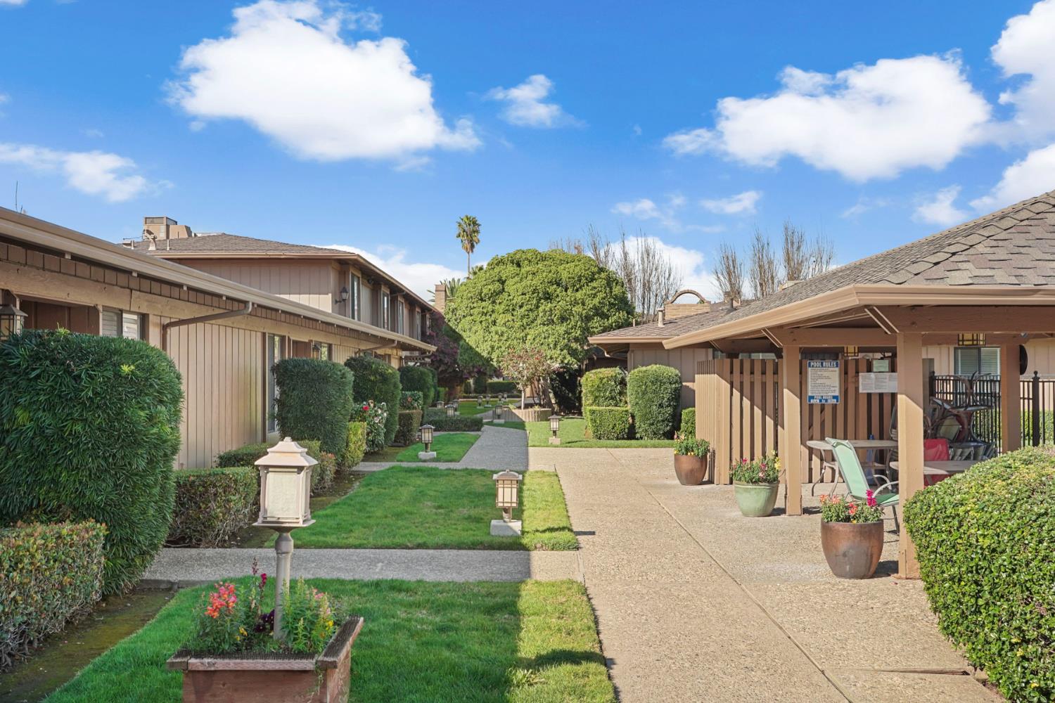 1077 Rivara Road, Unit 104 Stockton, CA 95207 - Photo 4 of 25