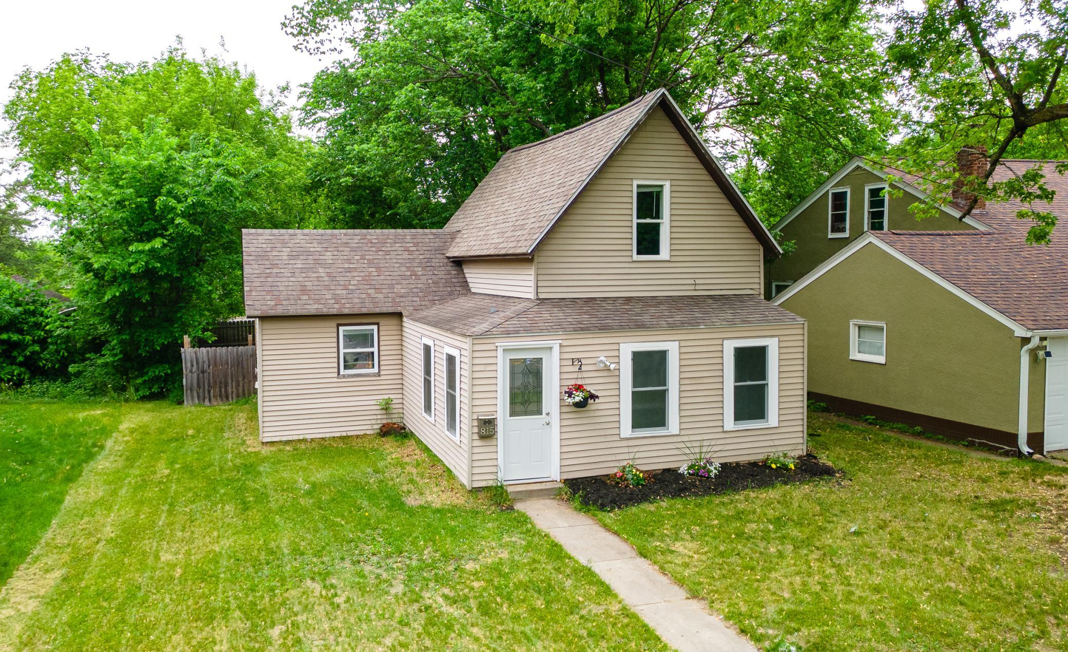 815 Fir Street Brainerd, MN 56401 - Photo 1 of 19