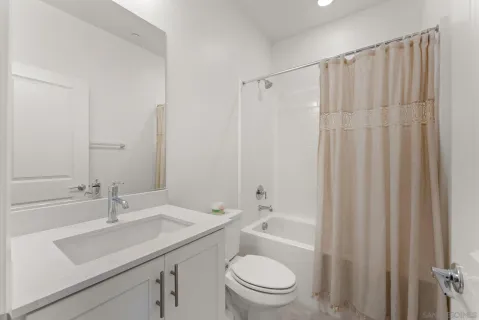 $765,000 | 427 Omega Glen, Escondido, CA 92025