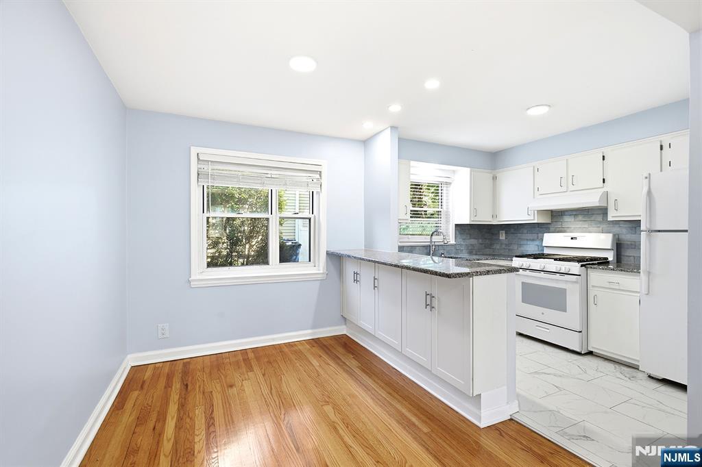 358 Esplanade, Unit 55 Hackensack, NJ 07601 - Photo 3 of 12