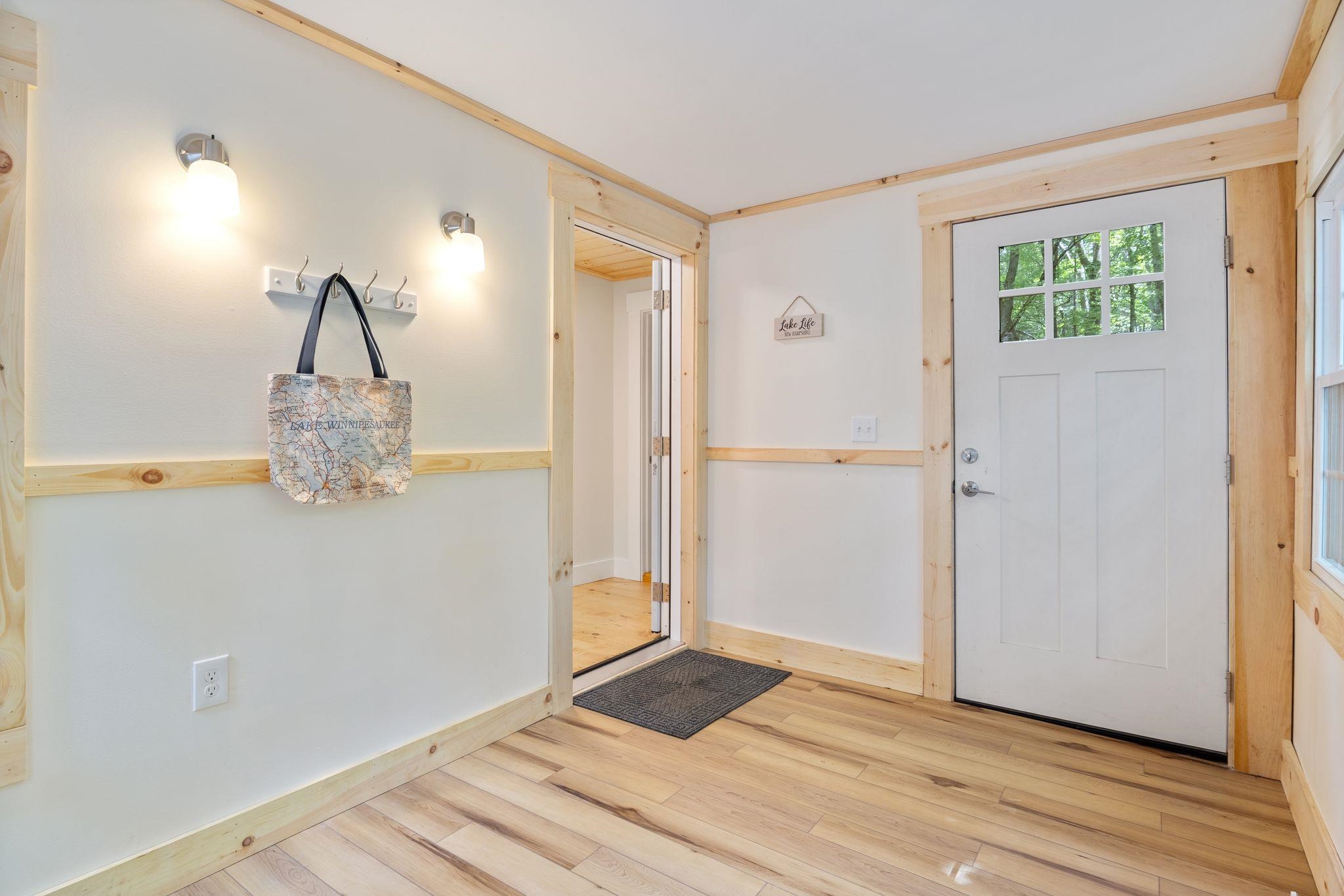 624 South Main Street Wolfeboro, NH 03894 - Photo 11 of 45