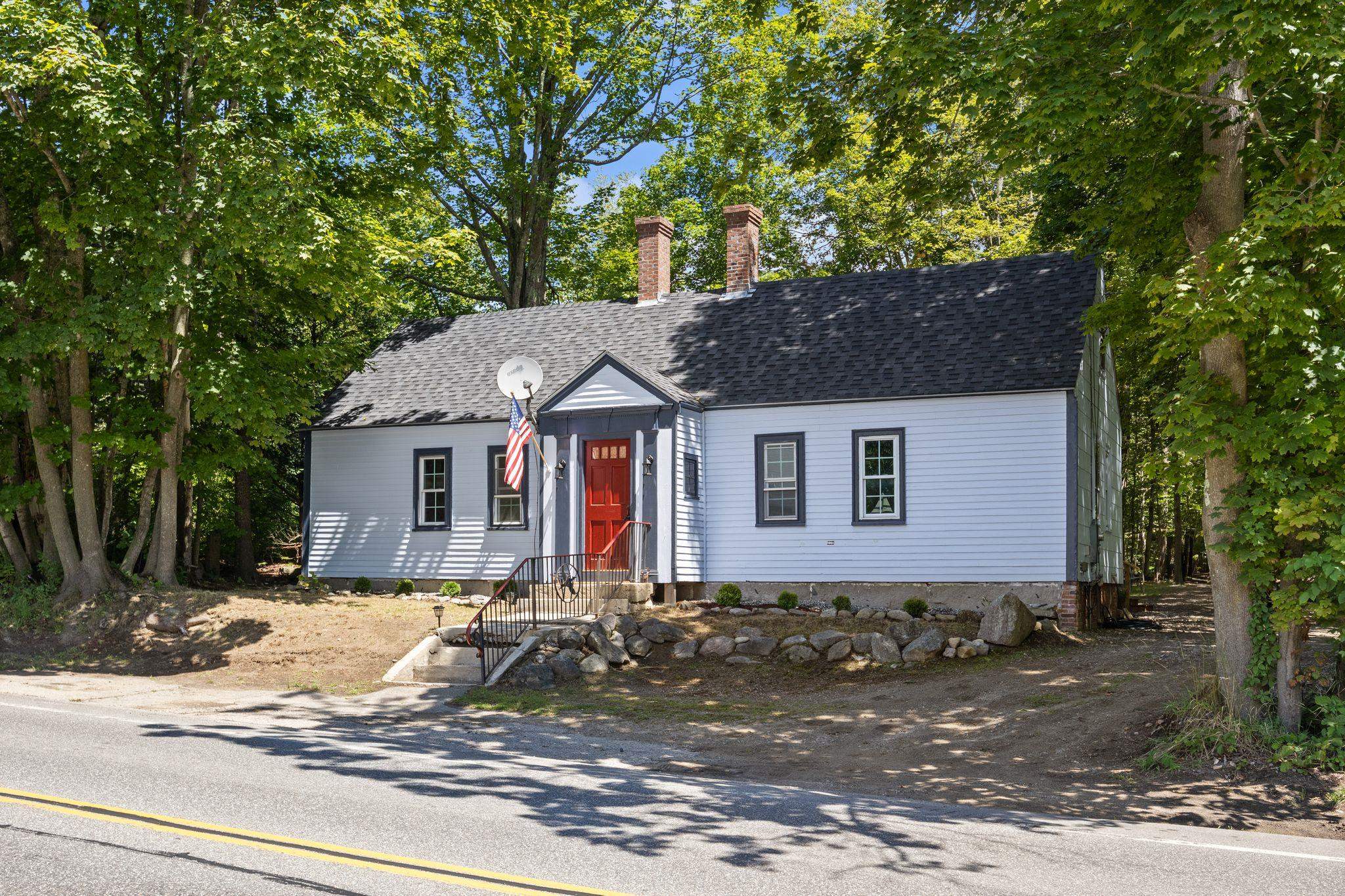 624 South Main Street Wolfeboro, NH 03894 - Photo 3 of 45