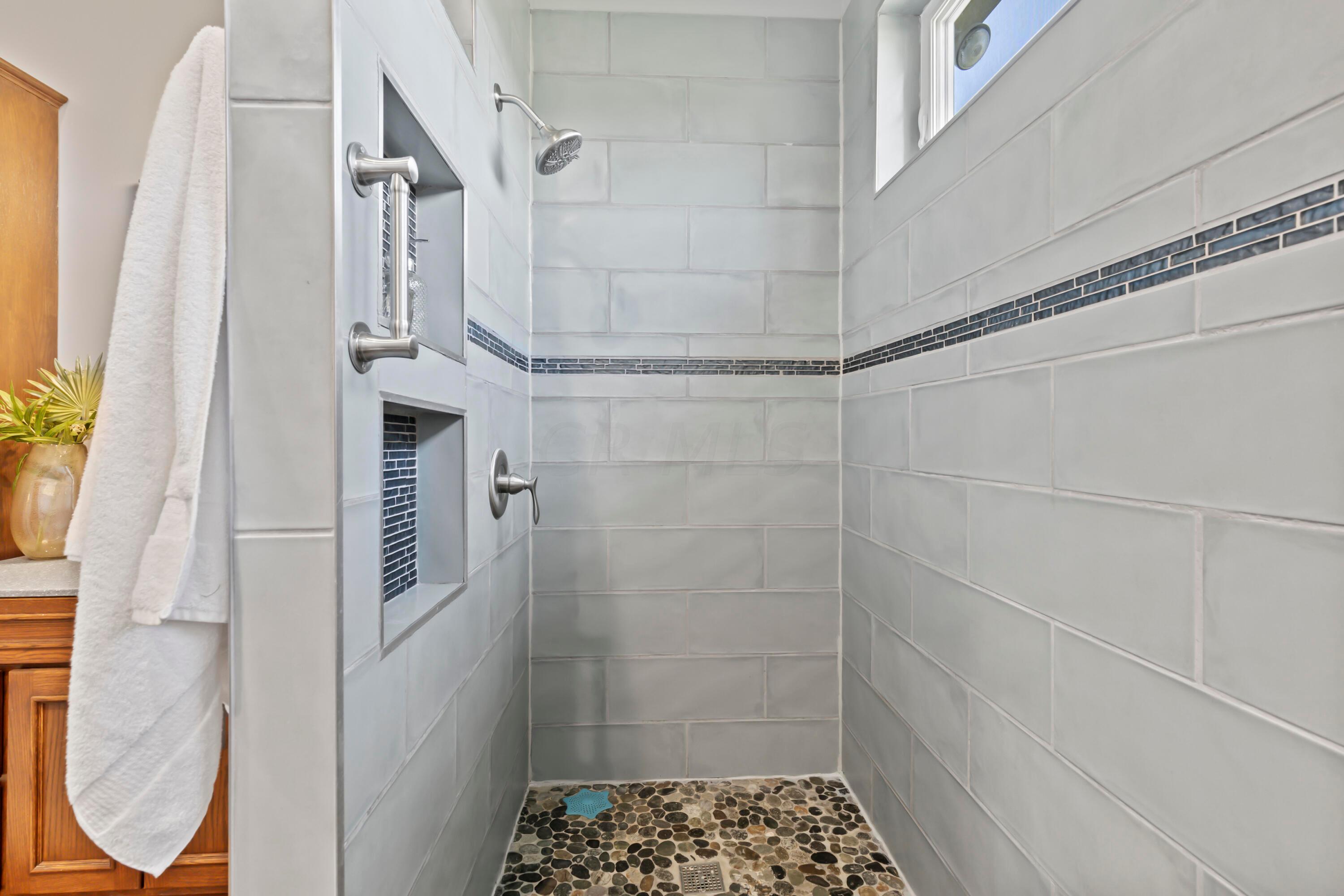 9511 Basil Road Northwest Baltimore, OH 43105 - Photo 34 of 89 Shower