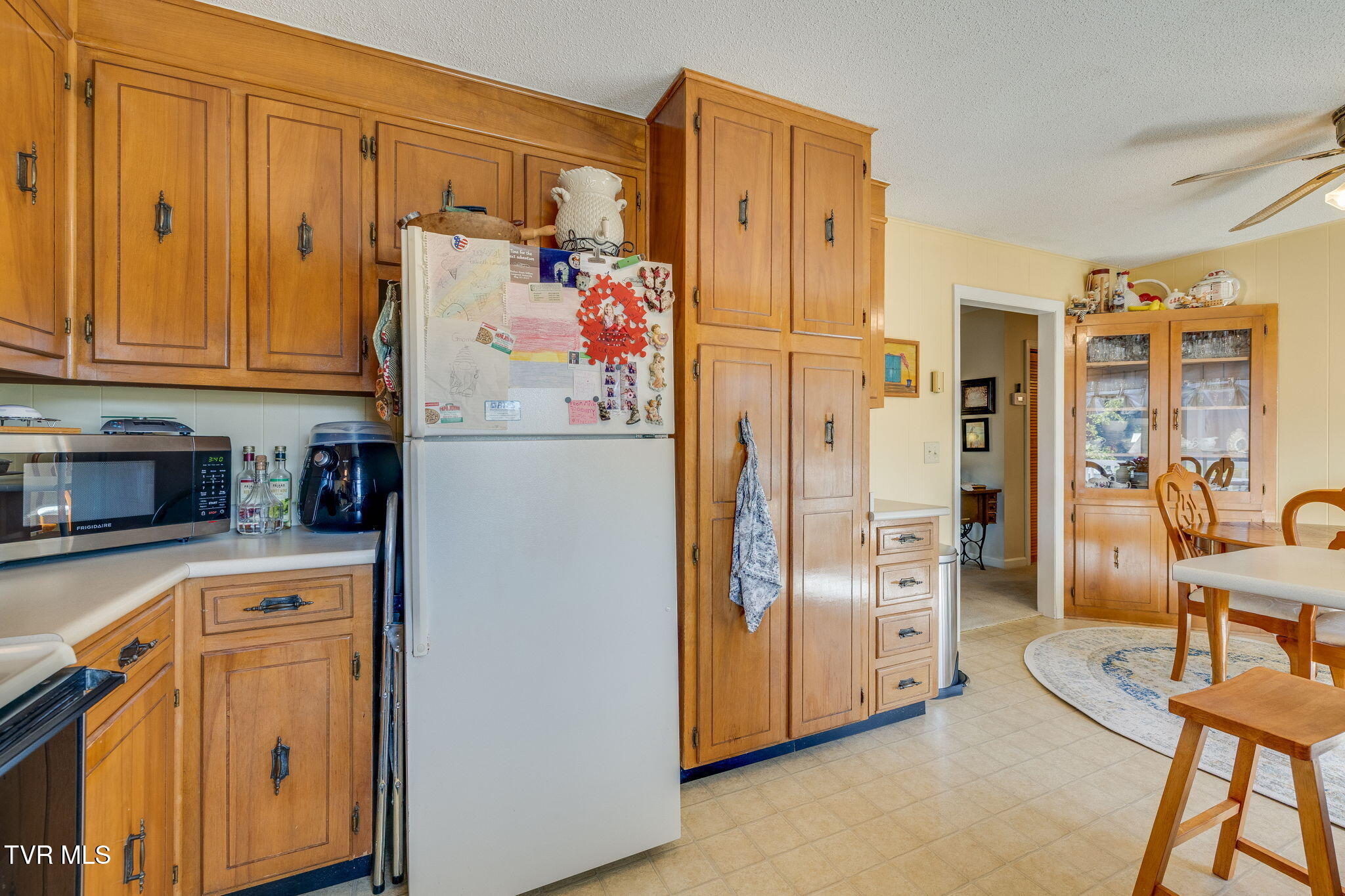 142 Freedom Road Bristol, VA 24201 - Photo 15 of 43 014