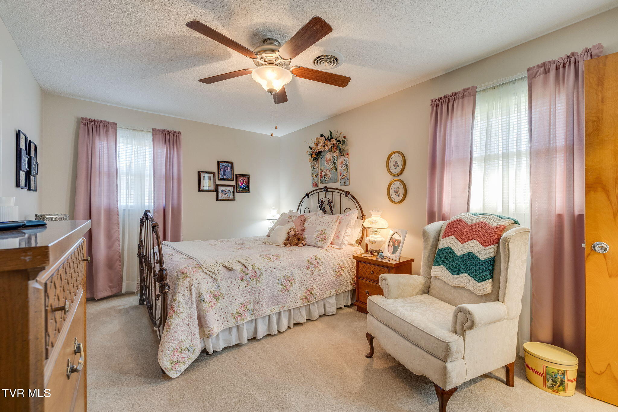 142 Freedom Road Bristol, VA 24201 - Photo 16 of 43 015