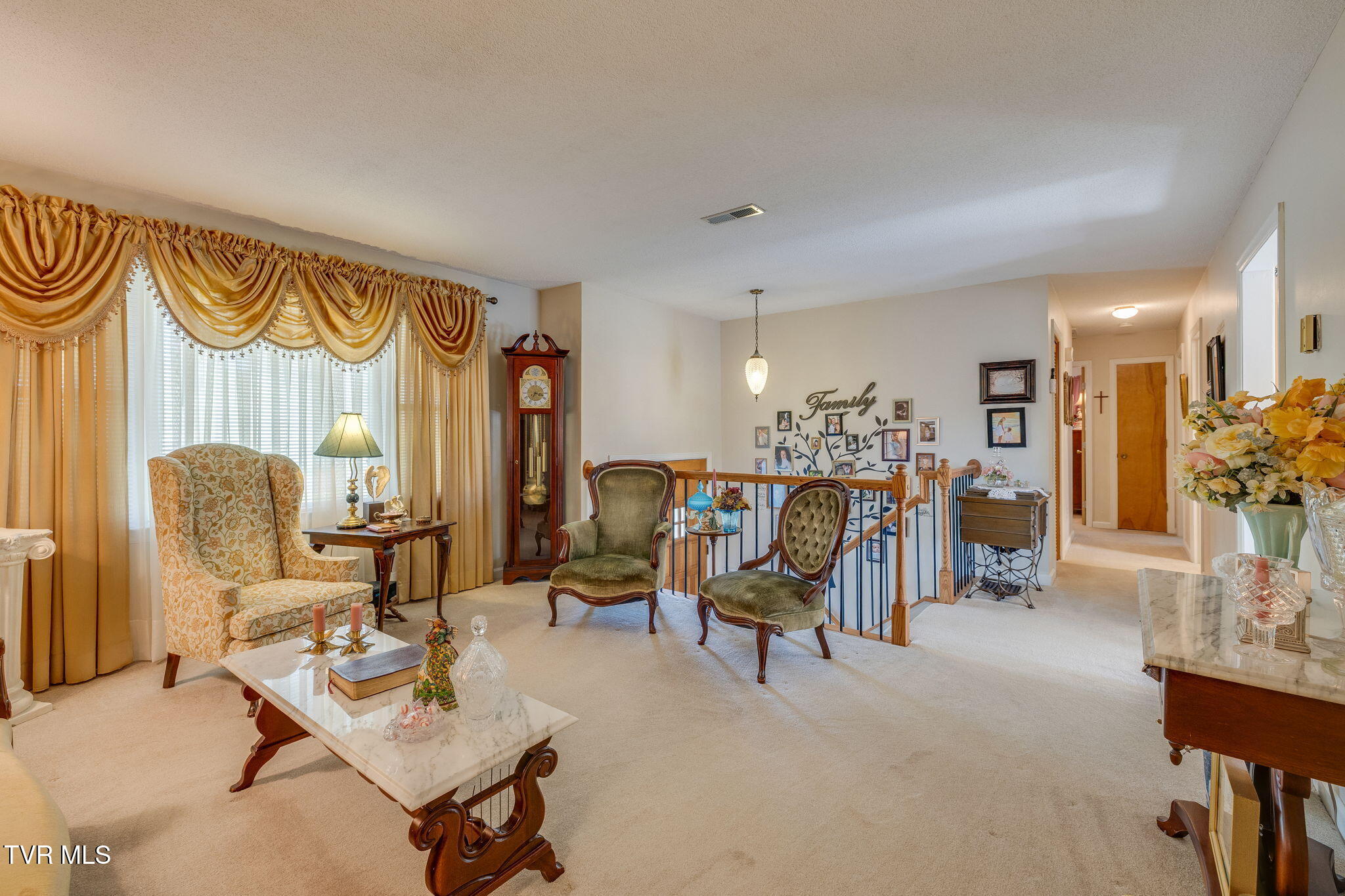 142 Freedom Road Bristol, VA 24201 - Photo 9 of 43 008