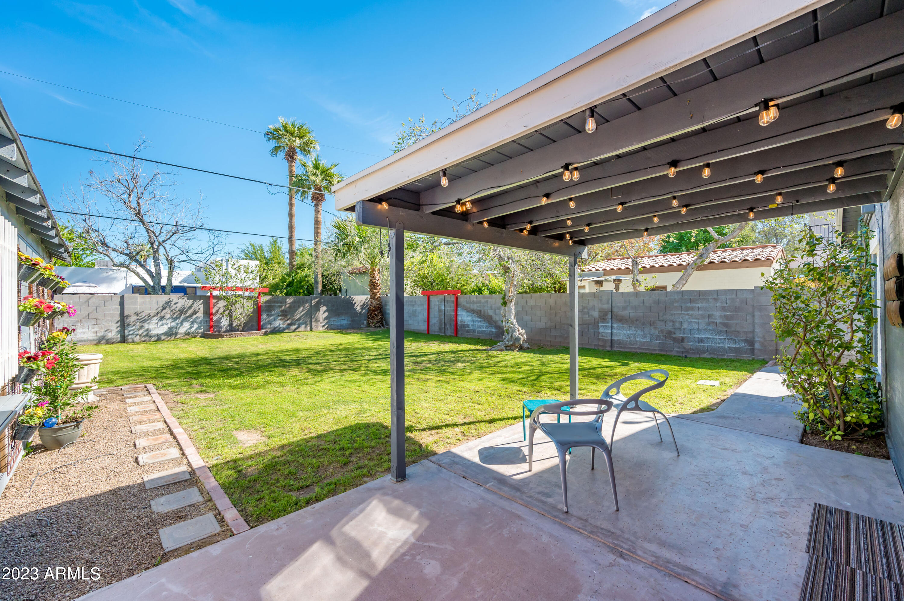 1502 East Cheery Lynn Road Phoenix, AZ 85014 - Photo 40 of 51 Sode