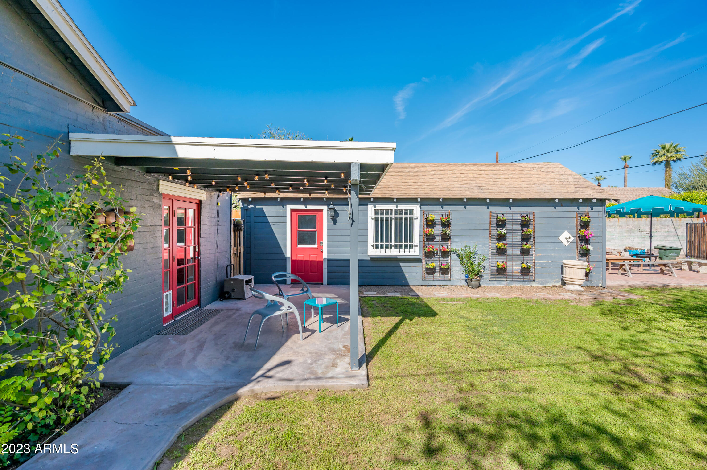 1502 East Cheery Lynn Road Phoenix, AZ 85014 - Photo 42 of 51 View west