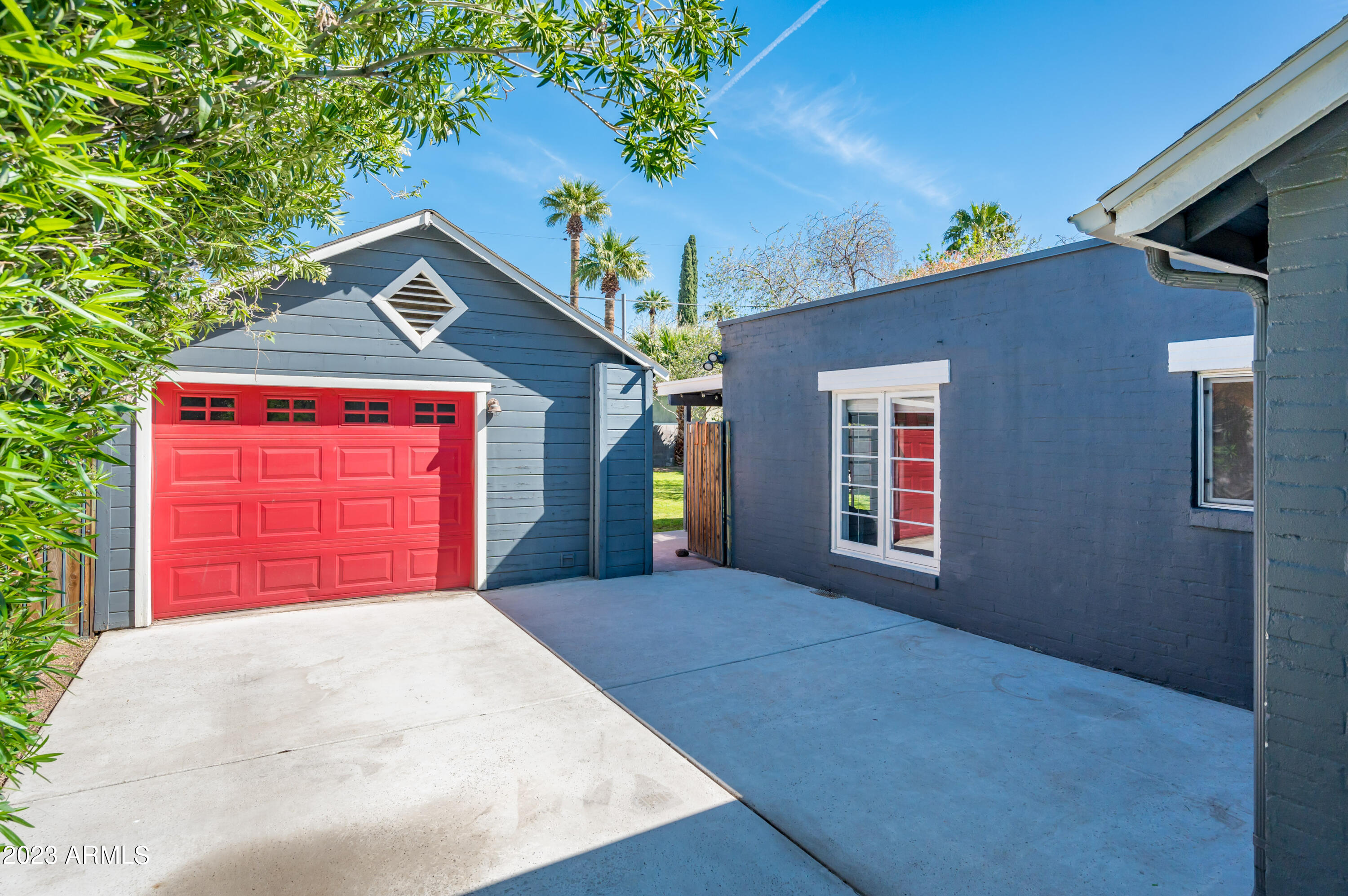 1502 East Cheery Lynn Road Phoenix, AZ 85014 - Photo 48 of 51 Extended Length Garage