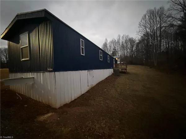 $92,000 | 137 Cedar Point Drive, Mount Airy, NC 27030