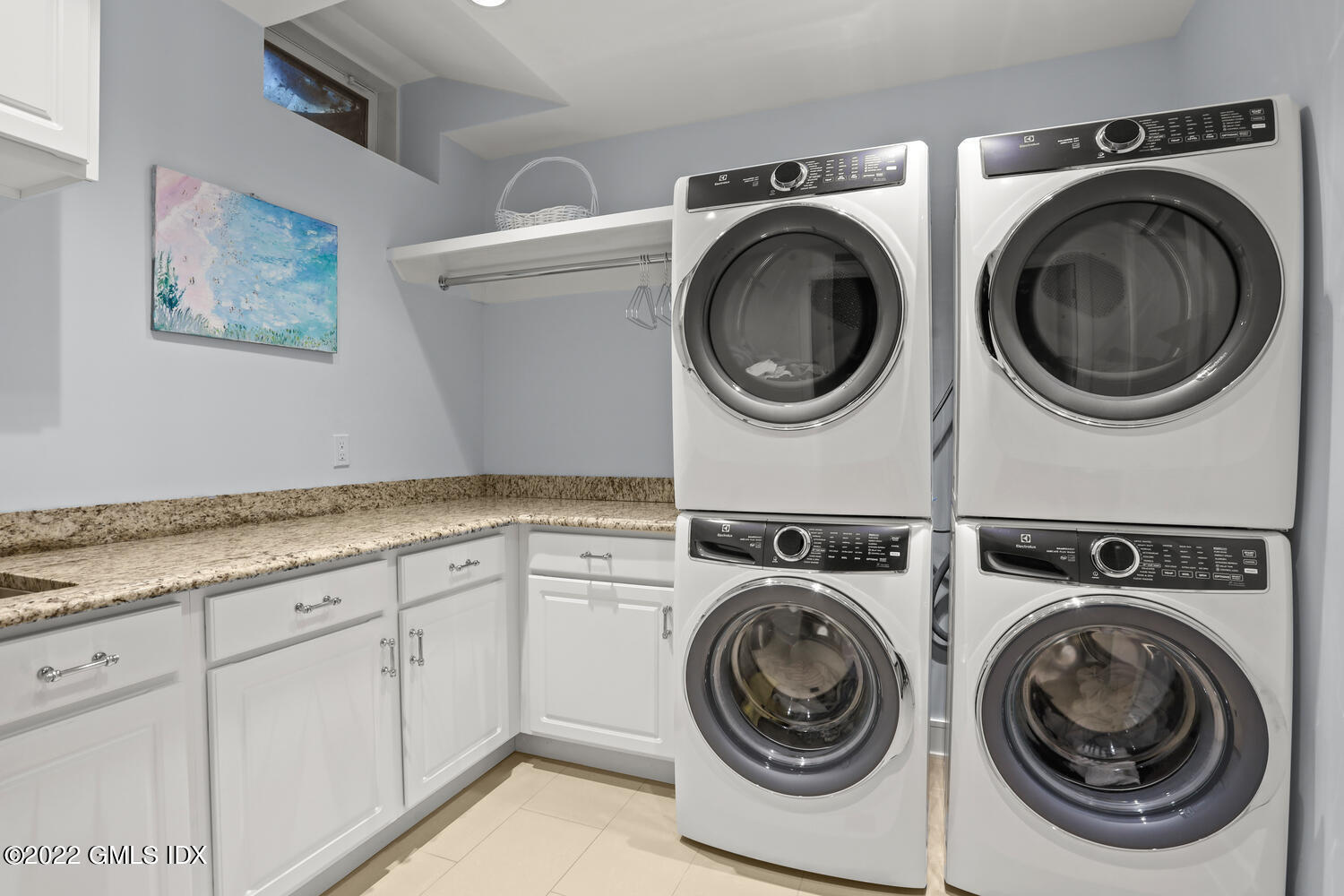121 Clapboard Ridge Road Greenwich, CT 06830 - Photo 17 of 23 a utility room with sink dryer and washer