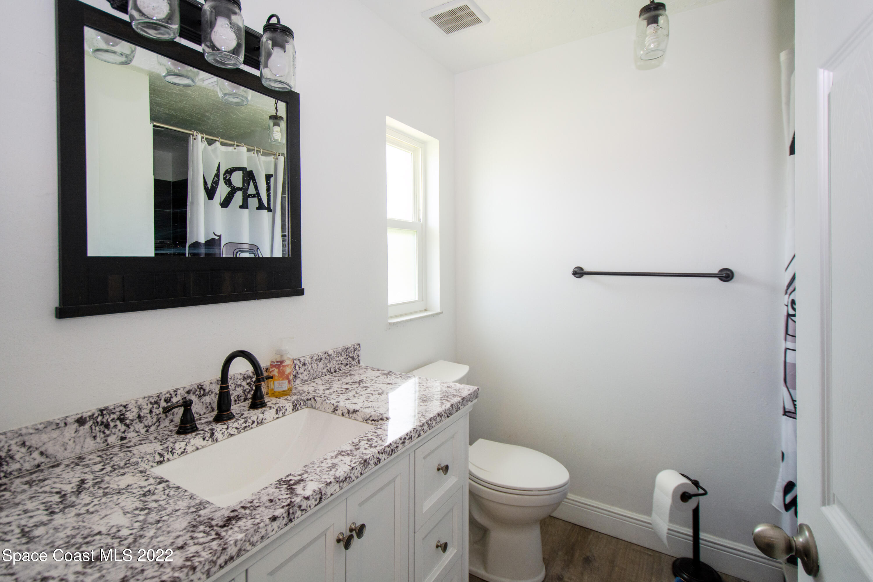 1870 Tallpine Road Melbourne, FL 32935 - Photo 15 of 29 Master Bath 1