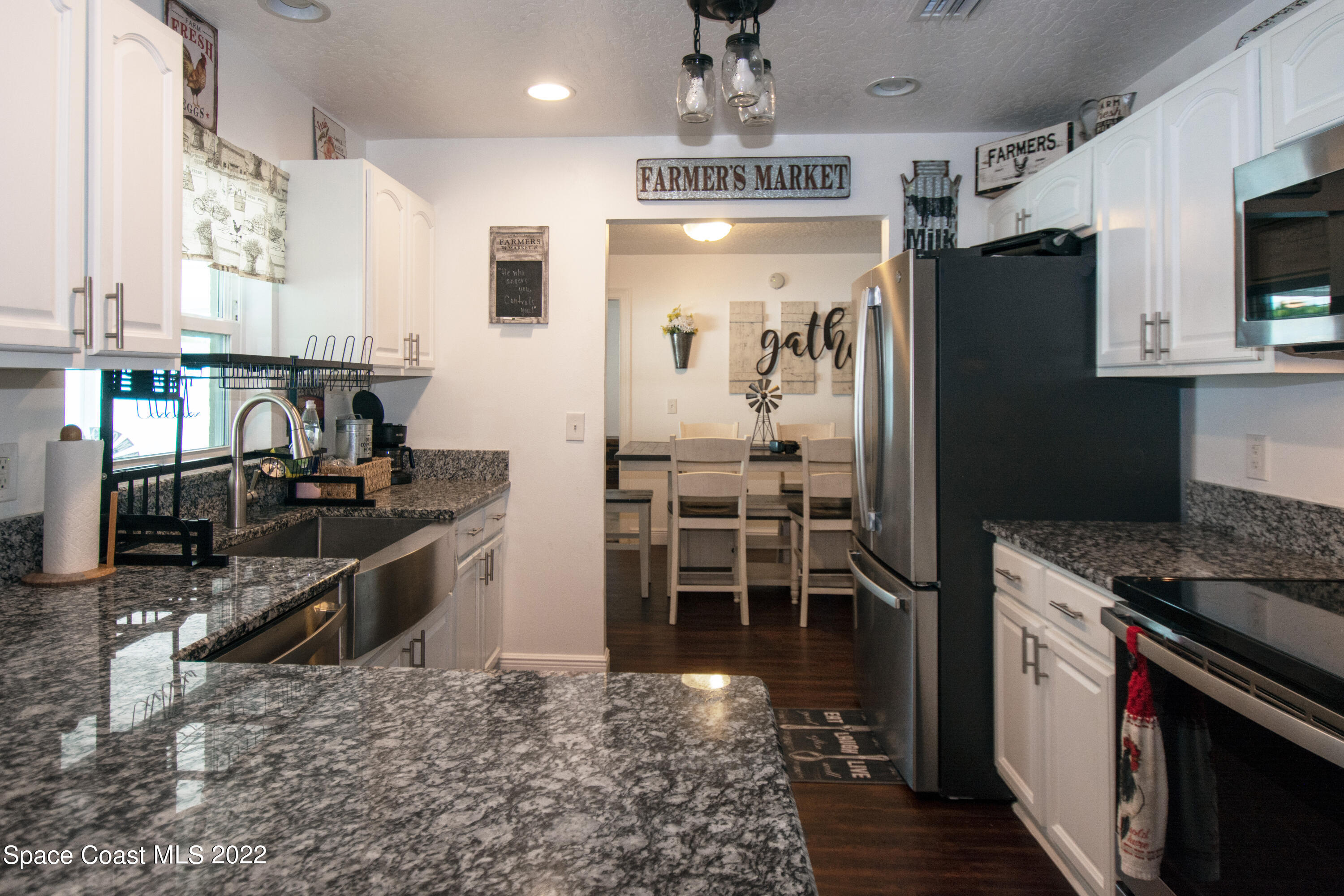 1870 Tallpine Road Melbourne, FL 32935 - Photo 9 of 29 Kitchen 1