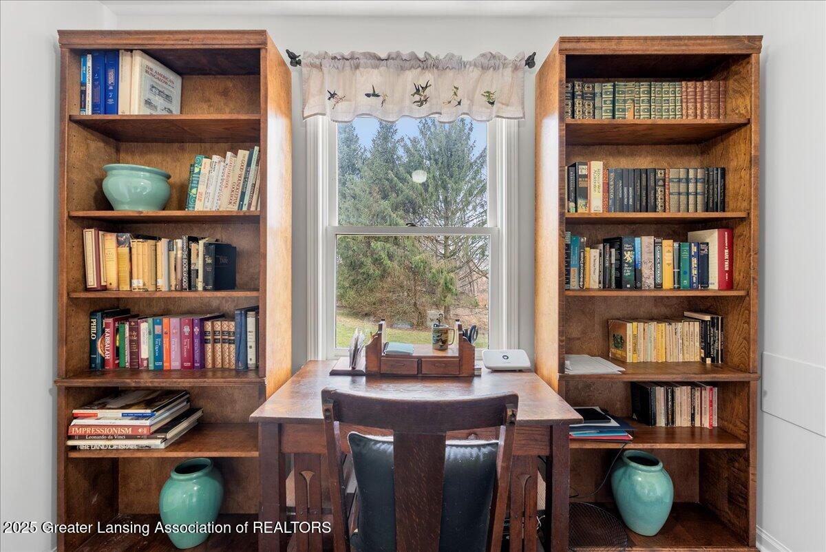 2337 Elm Road North Webberville, MI 48892 - Photo 25 of 60 41-Media Jett - 34