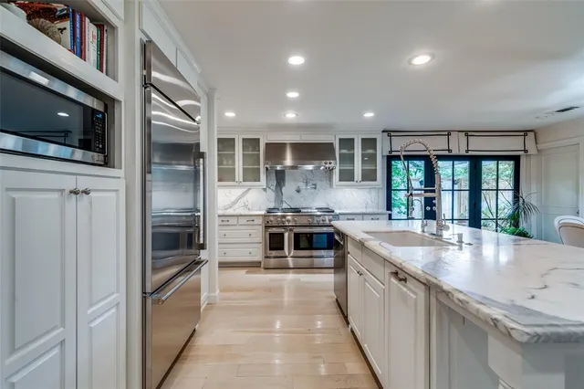 $1,350,000 | 11514 Valleydale Drive, Dallas, TX 75230