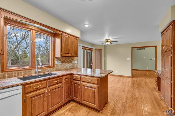 $425,000 | 3210 Southwest Mowbray Road, Topeka, KS 66614