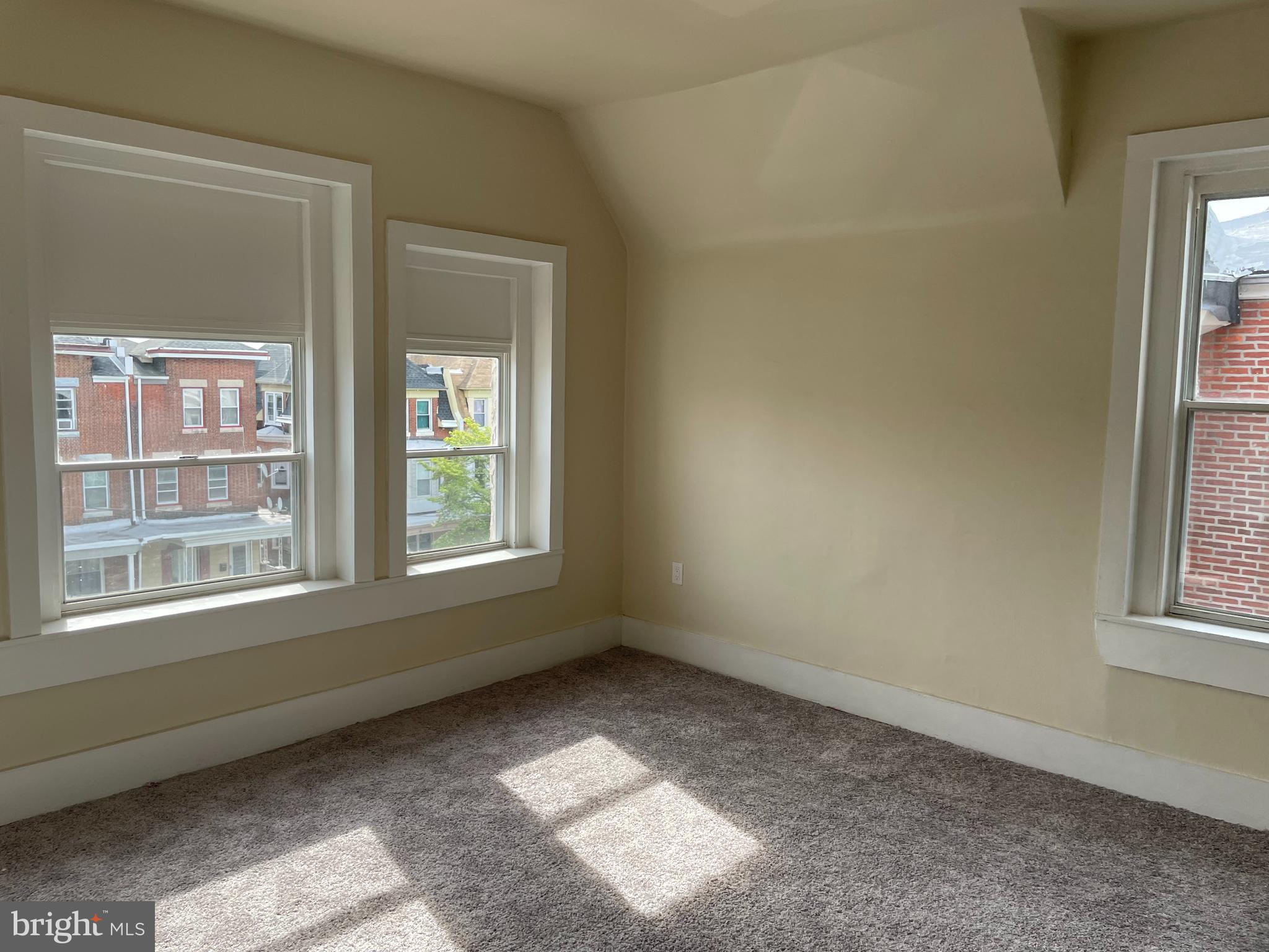 840 Wynnewood Road Philadelphia, PA 19151 - Photo 4 of 24 Gallery Image 4