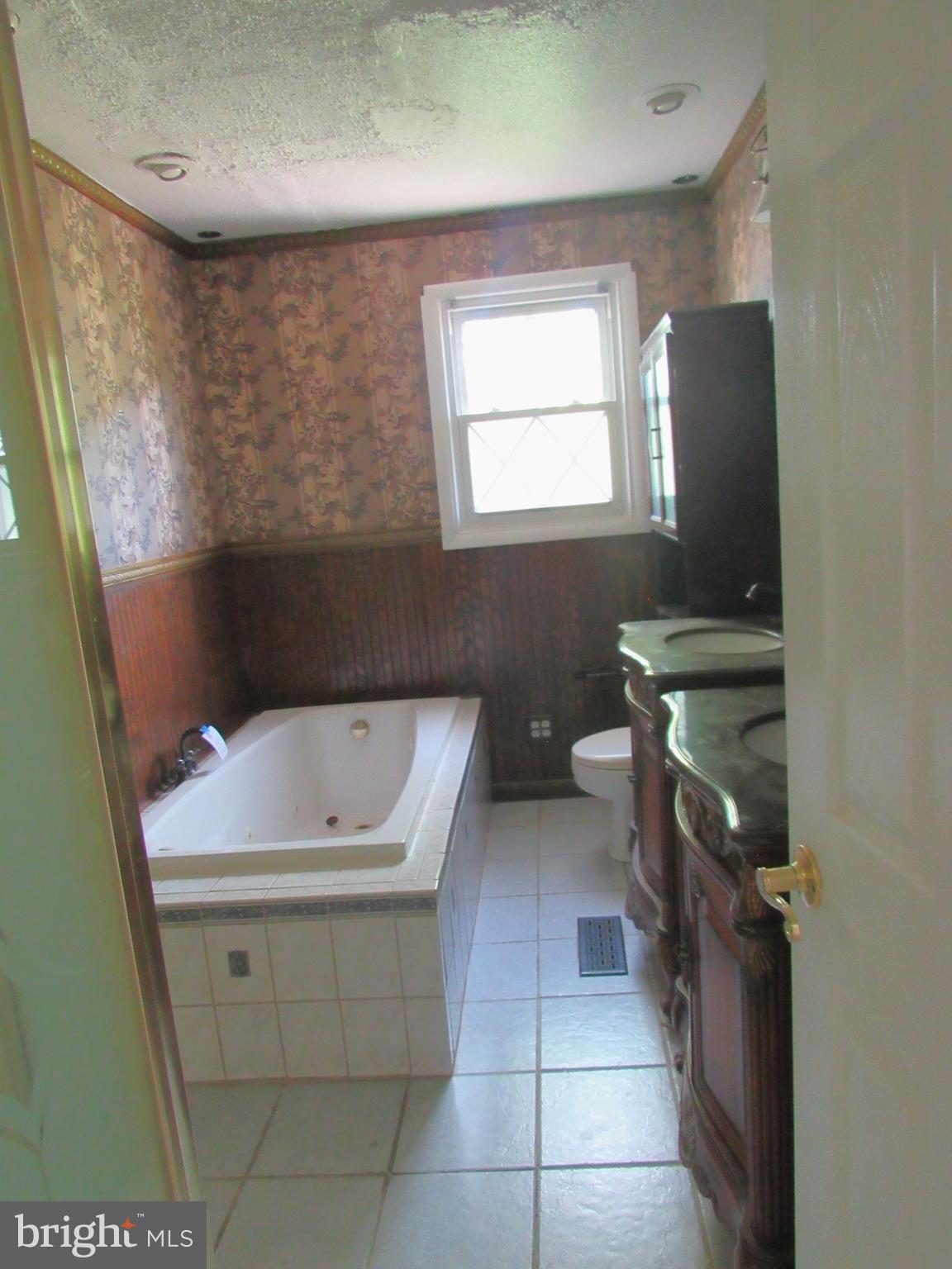 96 Kendale Road Red Lion, PA 17356 - Photo 9 of 15 Gallery Image 9