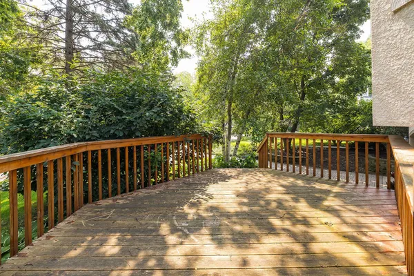 $1,200,000 | 2828 Burnham Boulevard, Minneapolis, MN 55416