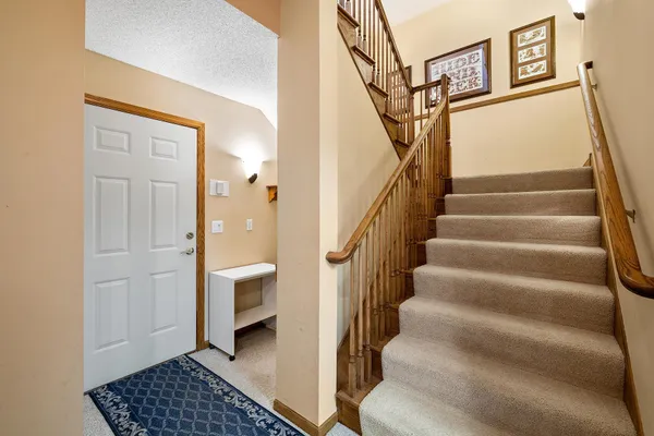 $1,200,000 | 2828 Burnham Boulevard, Minneapolis, MN 55416