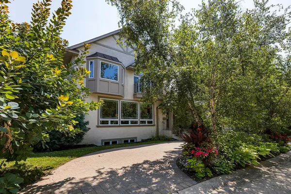 $1,200,000 | 2828 Burnham Boulevard, Minneapolis, MN 55416