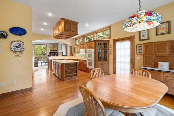 $1,200,000 | 2828 Burnham Boulevard, Minneapolis, MN 55416