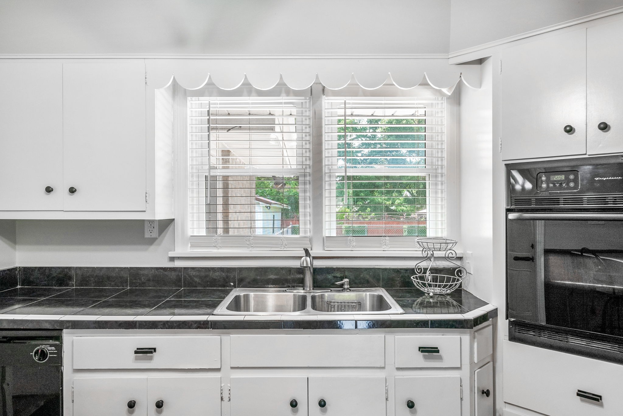 3509 Lafayette Road Hopkinsville, KY 42240 - Photo 11 of 31 Gallery Image 11