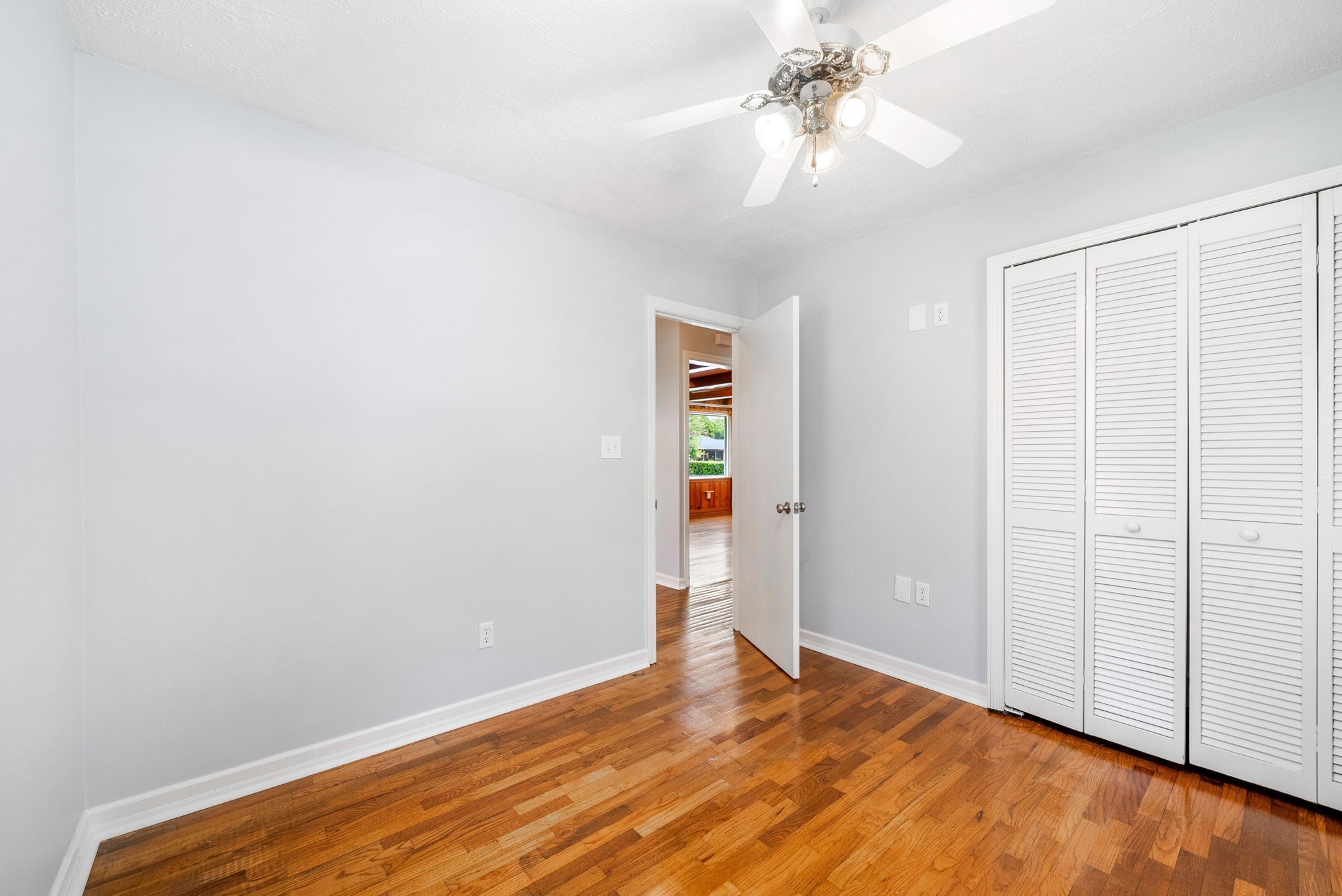 3509 Lafayette Road Hopkinsville, KY 42240 - Photo 21 of 31 Gallery Image 21