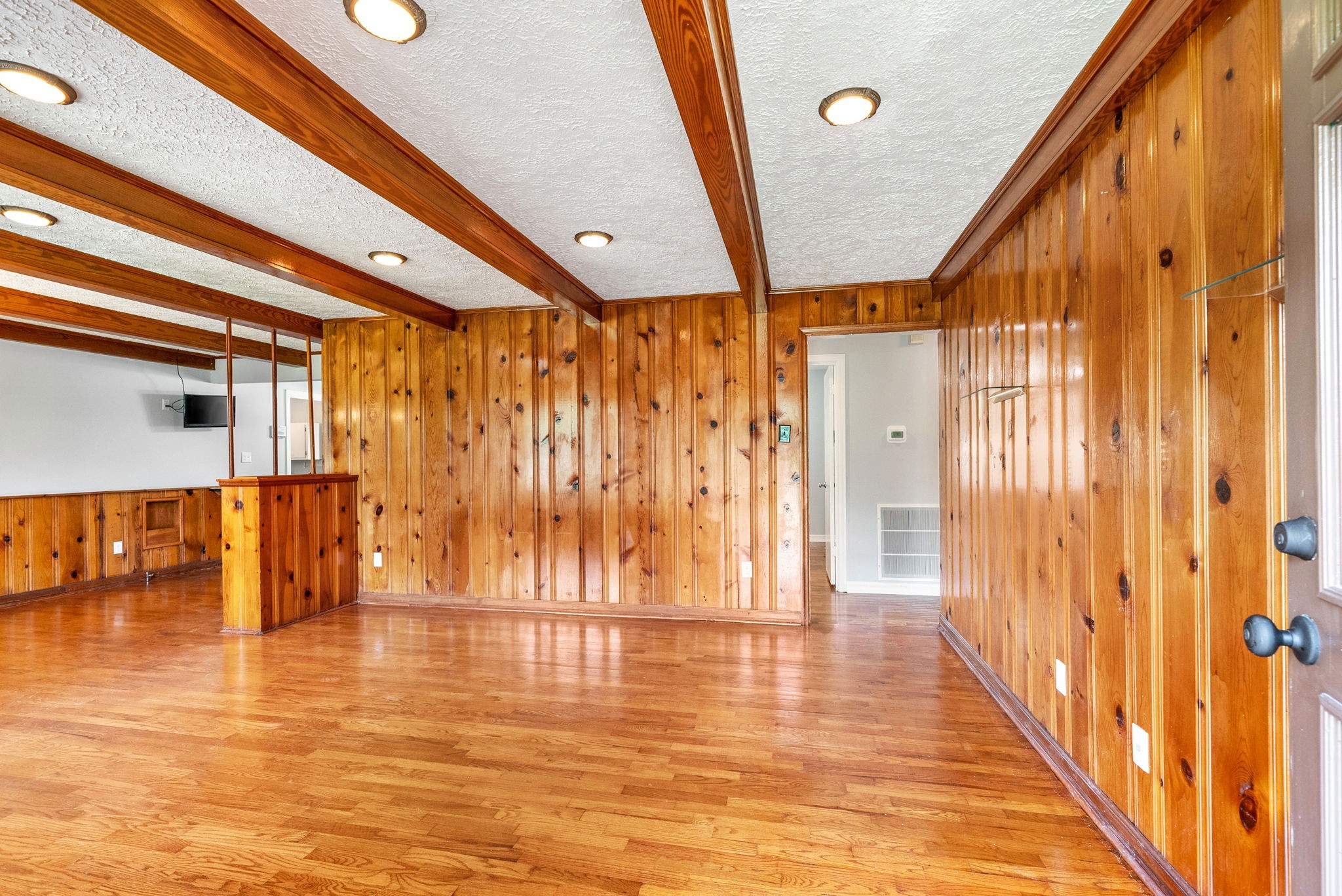 3509 Lafayette Road Hopkinsville, KY 42240 - Photo 5 of 31 Gallery Image 5