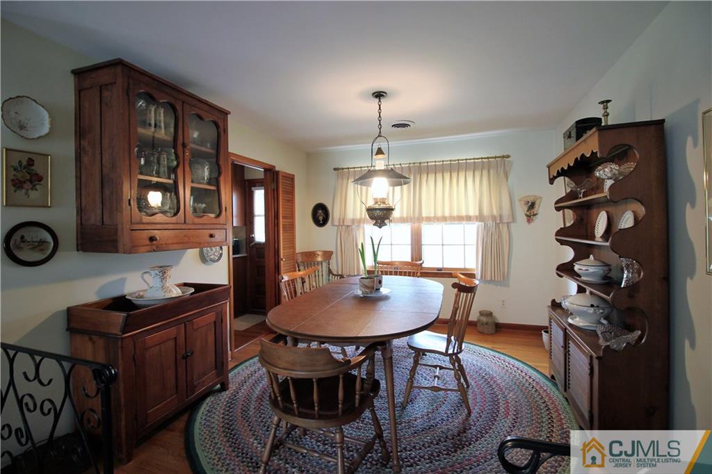 246 Colfax Road North Brunswick, NJ 08902 - Photo 7 of 23 Gallery Image 7