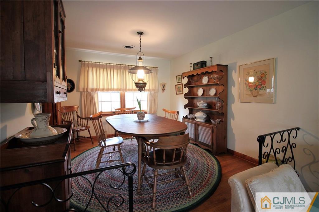 246 Colfax Road North Brunswick, NJ 08902 - Photo 8 of 23 Gallery Image 8