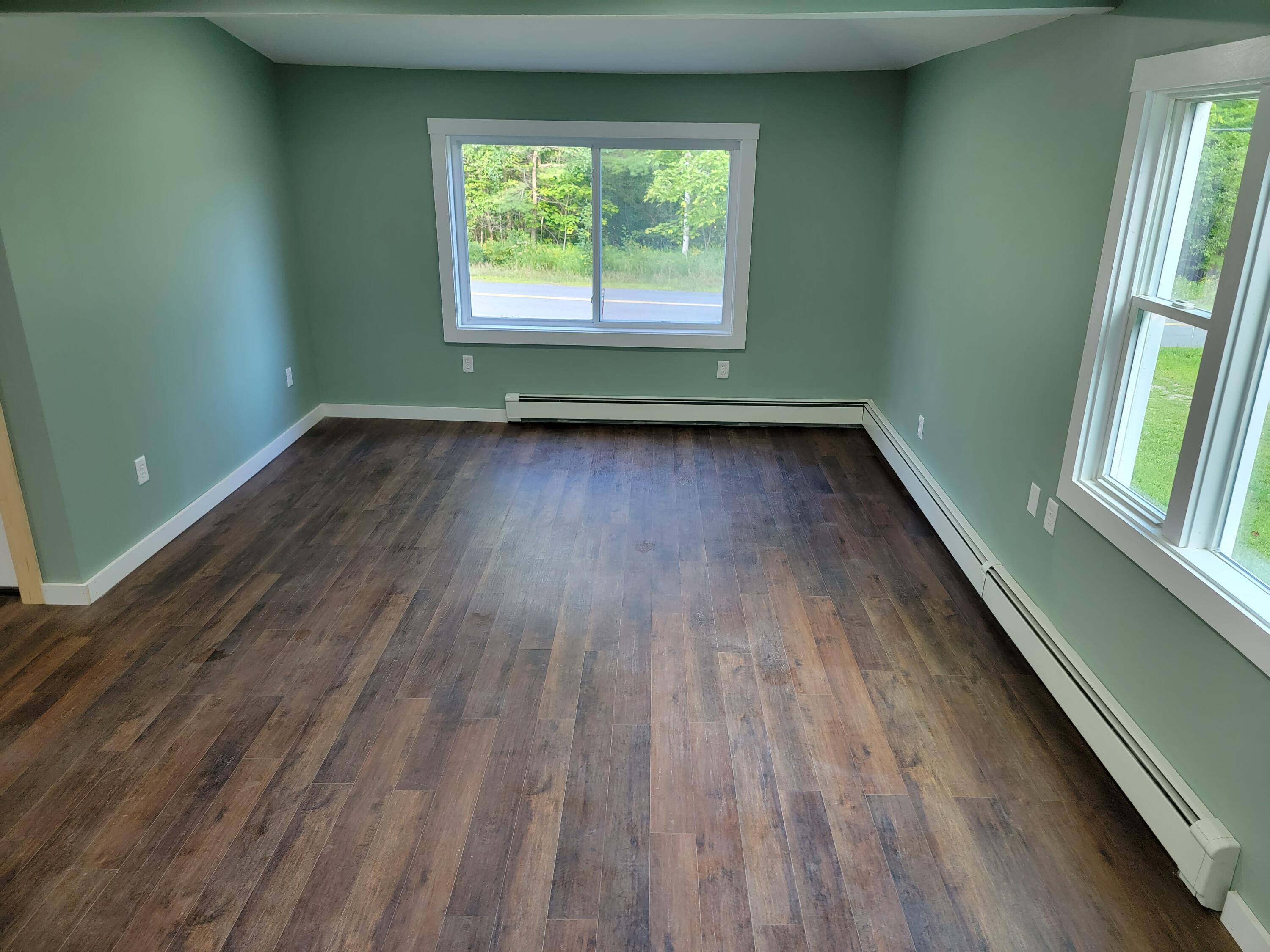 346 Middle Street Farmington, ME 04938 - Photo 9 of 40 346 Middle St