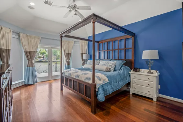 $1,300,000 | 78 Creekwood Drive, Montgomery, TX 77356