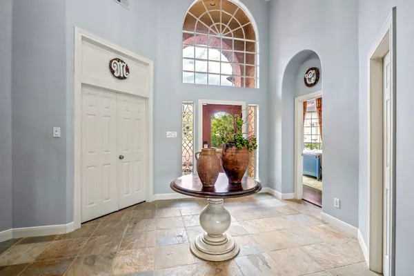 $1,300,000 | 78 Creekwood Drive, Montgomery, TX 77356