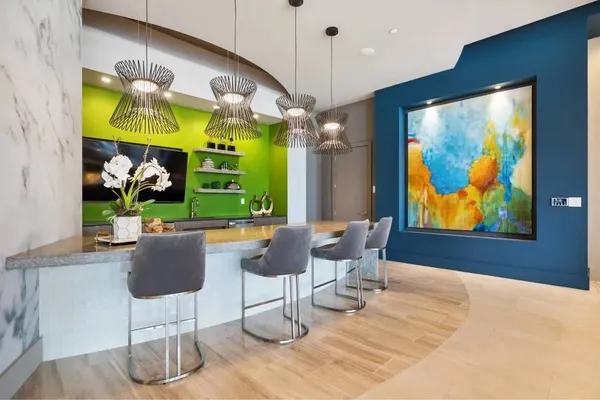 $2,141 | 1317 Post Oak Park Drive, Unit 310, Houston, TX 77027