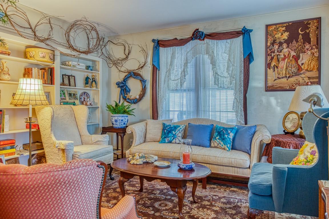 159 Ocean Point Road East Boothbay, ME 04544 - Photo 6 of 45 006