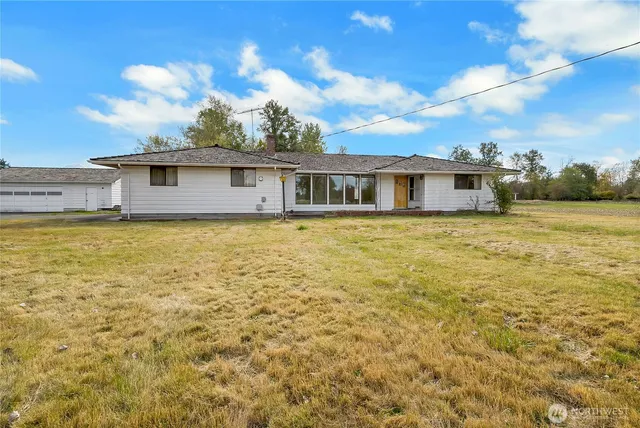 $719,950 | 22215 Southeast 436th Street, Enumclaw, WA 98022