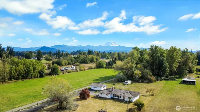 $719,950 | 22215 Southeast 436th Street, Enumclaw, WA 98022