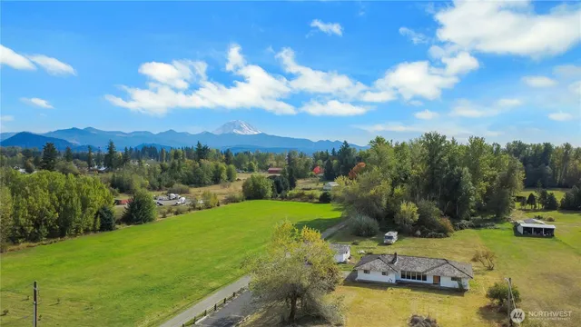 $719,950 | 22215 Southeast 436th Street, Enumclaw, WA 98022