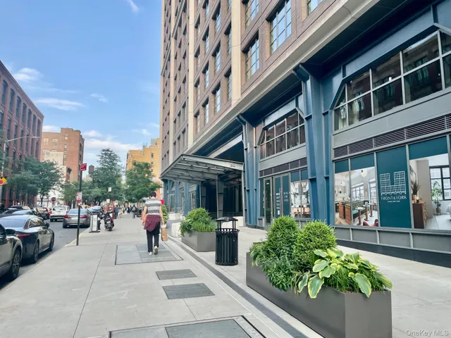 $5,350 | 180 Front Street, Unit 15J | DUMBO