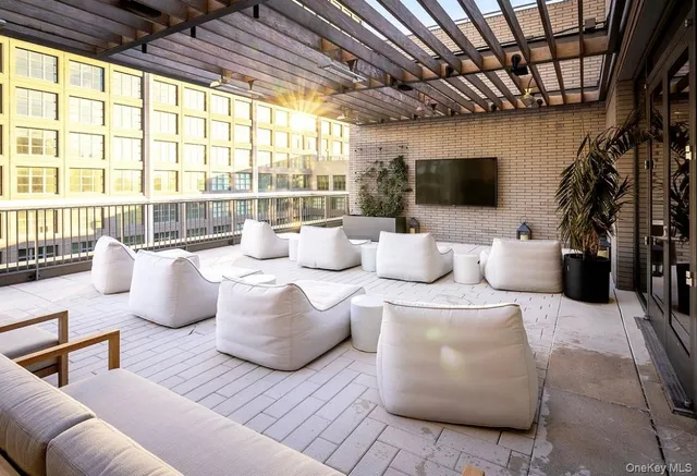 $5,350 | 180 Front Street, Unit 15J | DUMBO