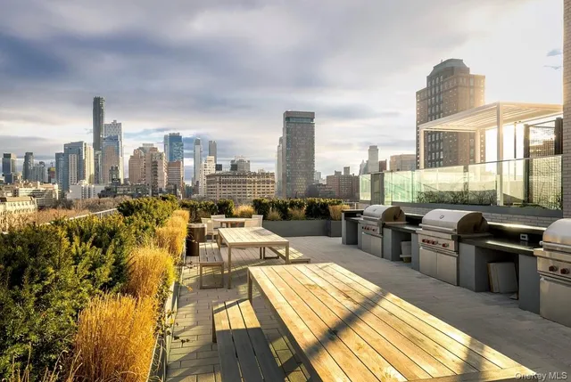 $5,350 | 180 Front Street, Unit 15J | DUMBO