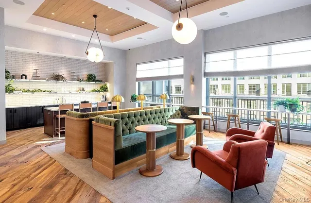 $5,350 | 180 Front Street, Unit 15J | DUMBO