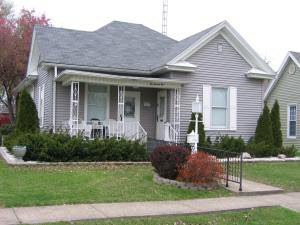 525 R Street Bedford, IN 47421 - Photo 1 of 4 Gallery Image 1