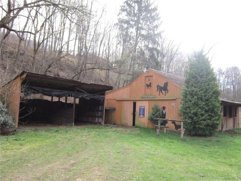 564 Georgetown Road Georgetown, PA 15043 - Photo 6 of 11 Barn